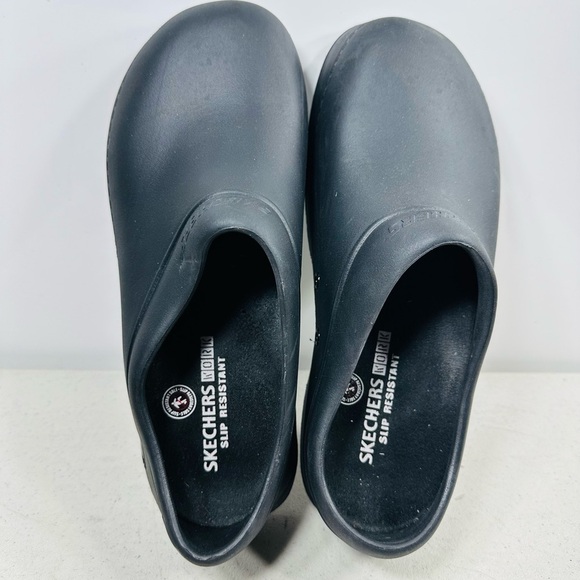 Skechers Men\'s Black Slip-On Loafers size 10 main image 5